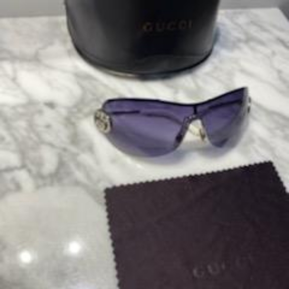 Gucci sunglasses - Picture 8 of 13